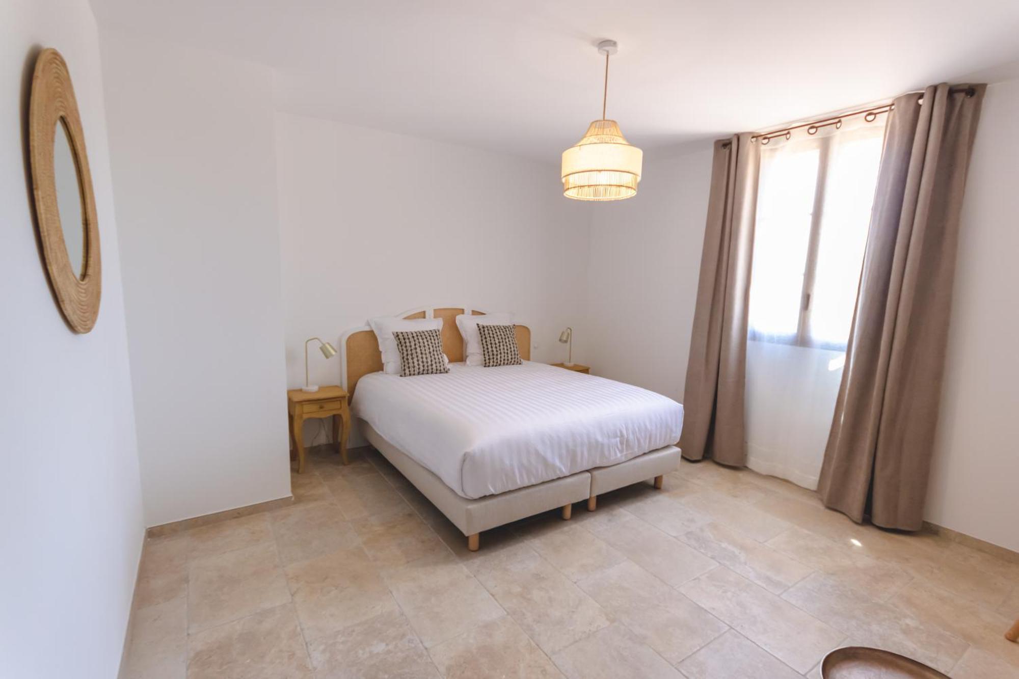 Le Baguier Hotel La Roquebrussanne Kültér fotó
